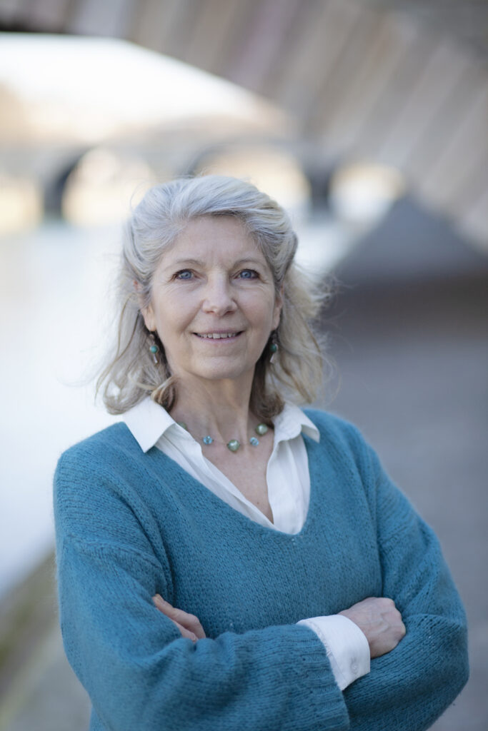 Christine DELCOURT