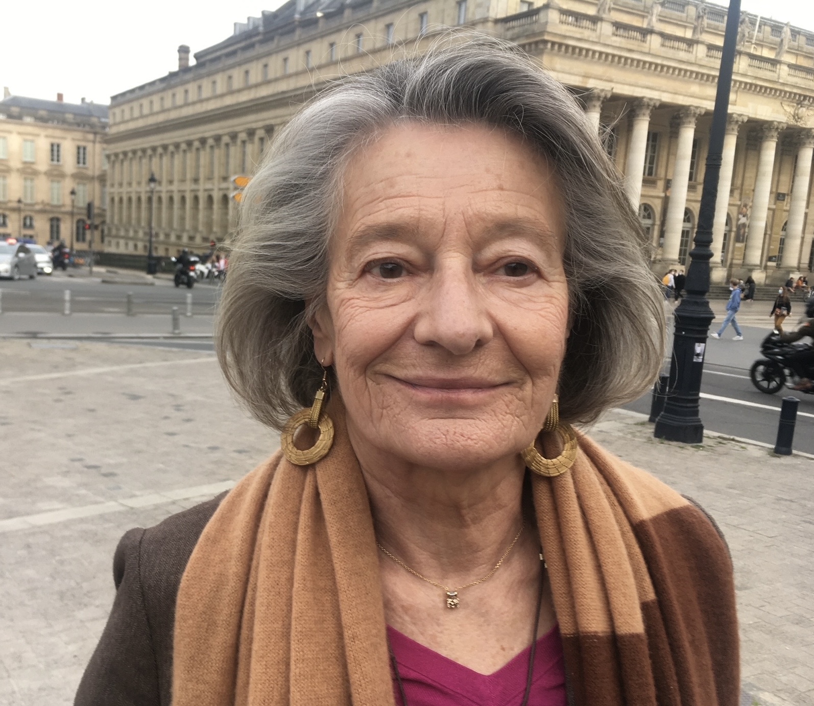 Madeleine DE B&Eacute;RARD 
